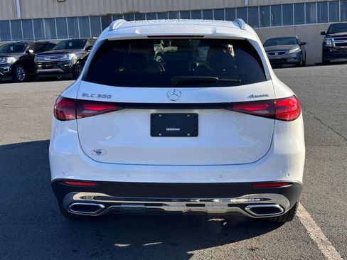 Used 2024 Mercedes-Benz GLC 300 GLC 300 image 7