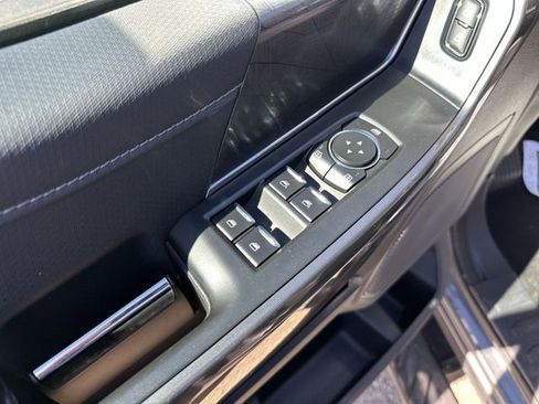 Used 2022 Ford F150 XLT w/ Equipment Group 302A High image 17