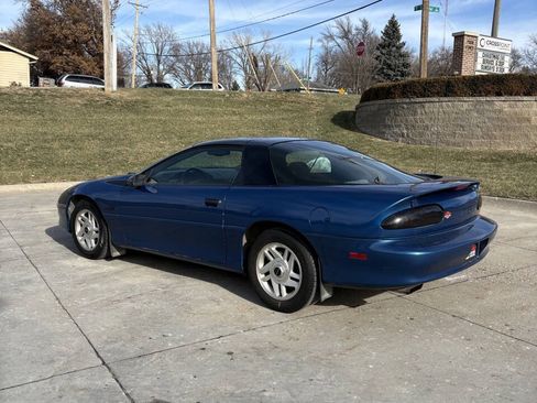 Used 1994 Chevrolet Camaro Z28 RWD image 5