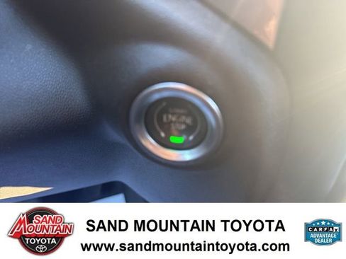 Used 2024 Chevrolet Silverado 2500 Custom w/ Custom Value Package image 19