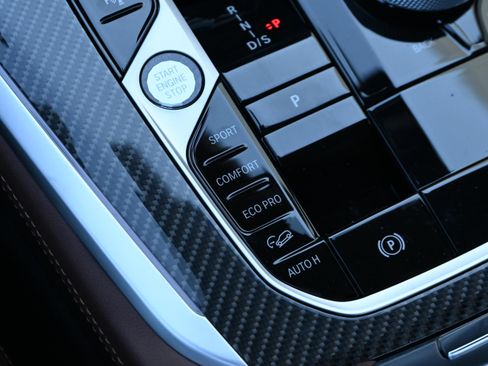 New 2026 BMW X5 M60i image 20