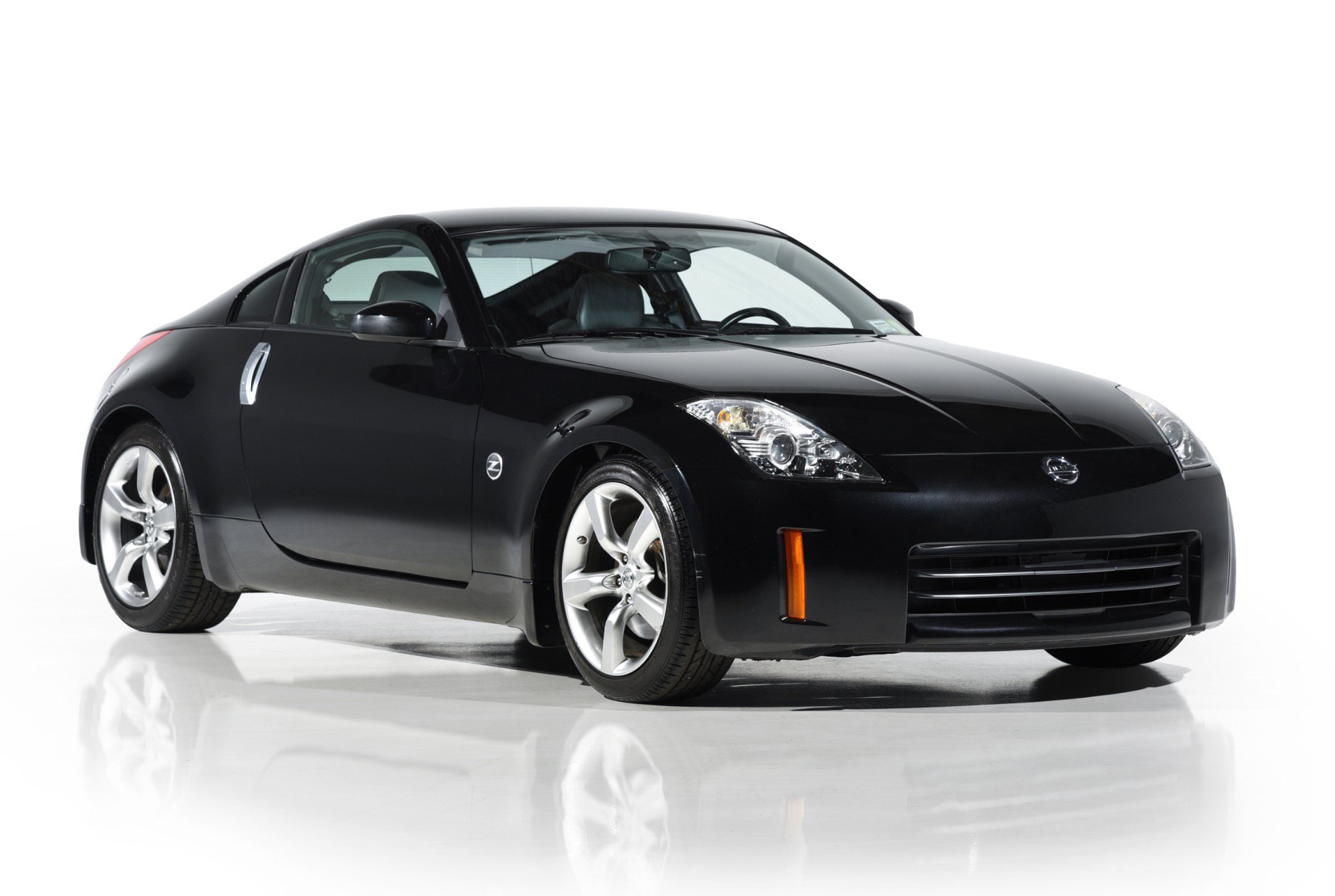 Used 2006 Nissan 350Z Touring w/ (N93) Cargo Convenience Pkg RWD image 1