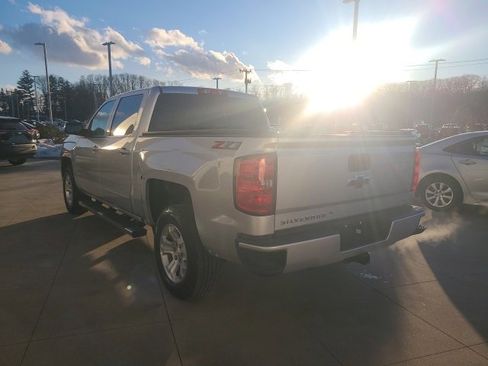 Used 2018 Chevrolet Silverado 1500 LT w/ All Star Edition image 5