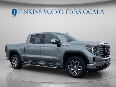 Used 2025 GMC Sierra 1500 SLT w/ SLT Convenience Package