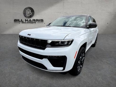New 2026 Jeep Grand Cherokee L Summit w/ Obsidian Package AWD/4WD image 1