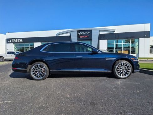 Used 2026 Genesis G90 3.5T image 3