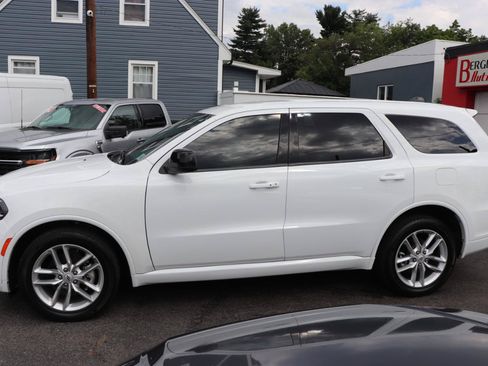 Used 2025 Dodge Durango GT AWD/4WD image 2