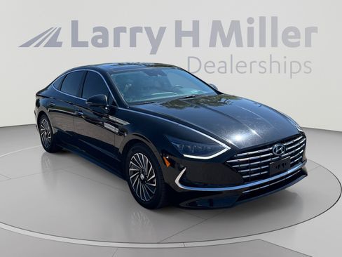 Used 2023 Hyundai Sonata Limited w/ Cargo Package FWD image 7