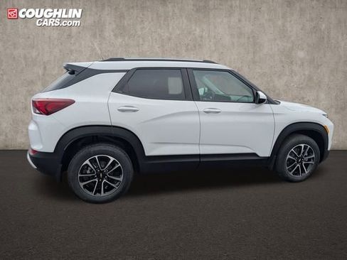 New 2026 Chevrolet TrailBlazer LT w/ Convenience Package image 8
