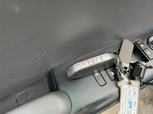 Used 2025 Kia K4 LXS image 21