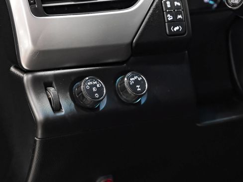 Used 2018 Chevrolet Tahoe LT AWD/4WD image 26