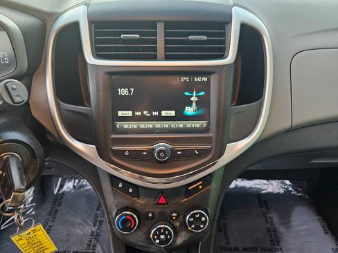 Used 2017 Chevrolet Sonic LT image 23