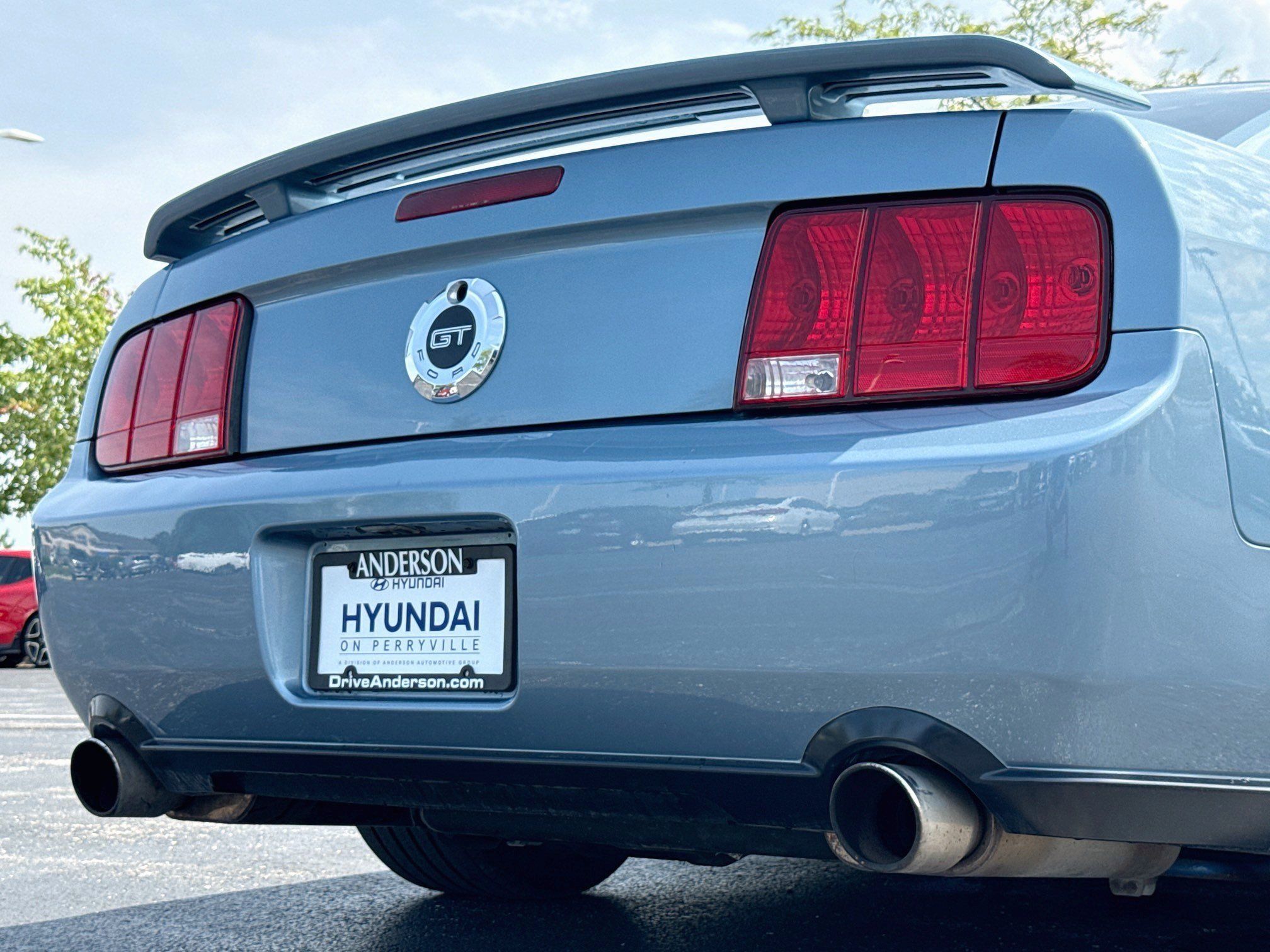 Used 2005 Ford Mustang GT RWD image 6