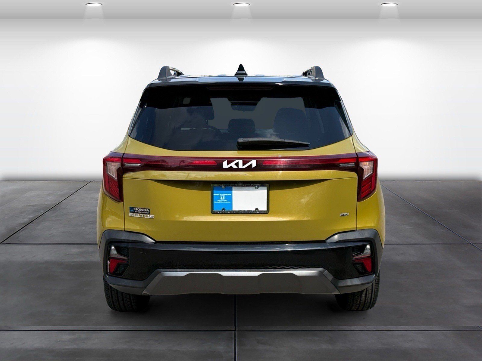 Used 2024 Kia Seltos X-Line AWD/4WD image 7