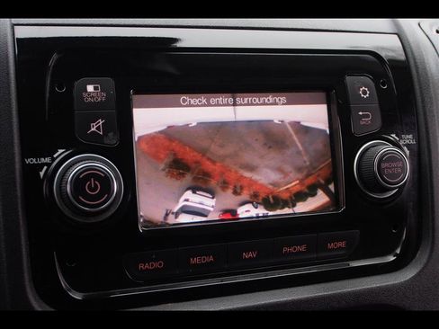 Used 2021 RAM ProMaster 2500 w/ Convenience Group image 25