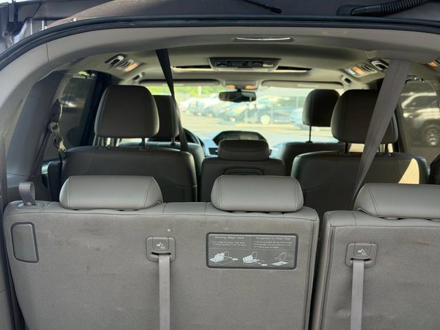 Used 2016 Honda Odyssey Touring image 17