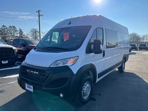 Used 2025 RAM ProMaster 3500 w/ Crew Van Package FWD image 17