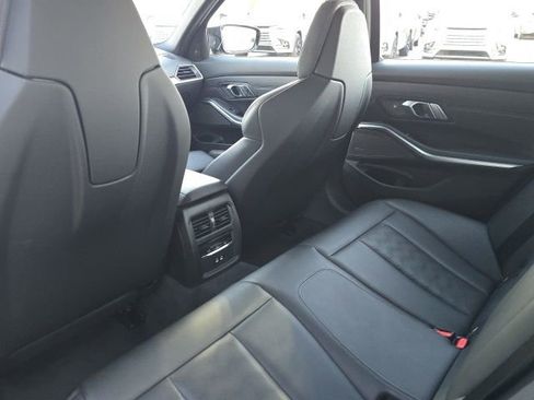 Used 2022 BMW M3 image 23
