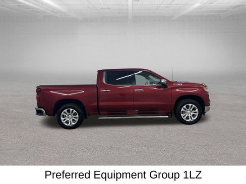 Used 2022 Chevrolet Silverado 1500 LTZ AWD/4WD image 16