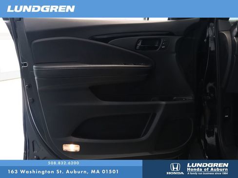 Used 2022 Honda Passport Elite image 8