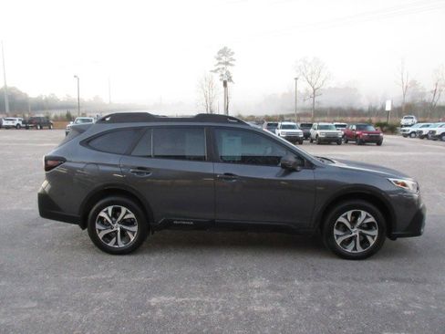 Used 2020 Subaru Outback Limited w/ Popular Package #2 image 6