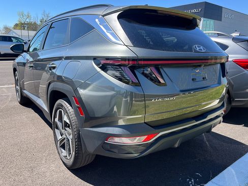 Used 2023 Hyundai Tucson SEL w/ Convenience Package image 2