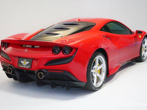 Used 2021 Ferrari F8 Tributo Base image 6