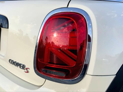 Used 2022 MINI Cooper S image 29