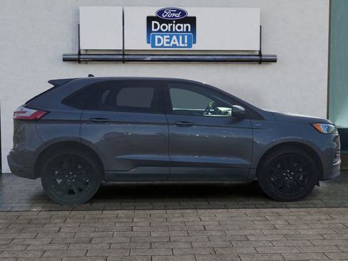 Certified 2022 Ford Edge ST-Line AWD/4WD image 2