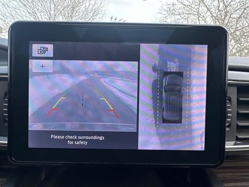 Used 2020 Ford Explorer Limited w/ Class III Trailer Tow Package image 8