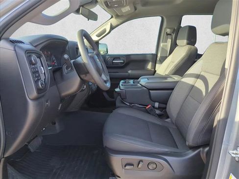 Used 2024 Chevrolet Silverado 1500 Custom w/ Turbomax Blackout Package image 9