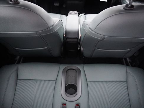 New 2025 FIAT 500 e image 30