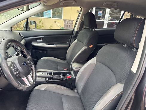 Used 2017 Subaru Crosstrek 2.0i Premium AWD/4WD image 17