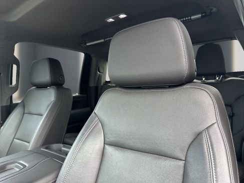 Used 2020 Chevrolet Silverado 2500 LTZ w/ LTZ Convenience Package RWD image 14