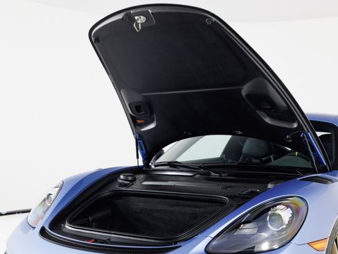 Used 2023 Porsche 718 Cayman GT4 RS RWD image 49