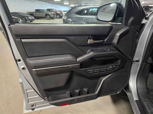 New 2025 Toyota Tacoma TRD Off-Road image 22