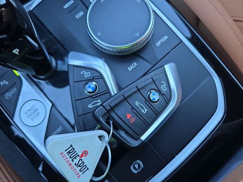 Used 2023 BMW X4 xDrive30i w/ M Sport Package image 35