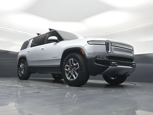 Used 2023 Rivian R1S Adventure Quad AWD/4WD image 48
