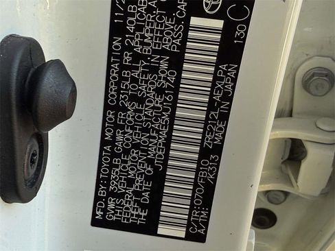 Used 2021 Toyota Corolla LE image 27