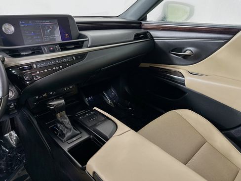 Used 2019 Lexus ES 350 w/ Premium Package FWD image 22