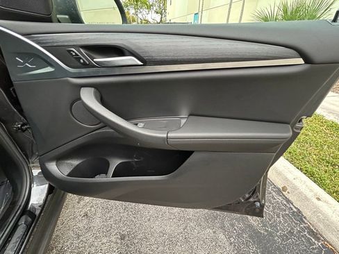 Used 2024 BMW X3 xDrive30i image 31