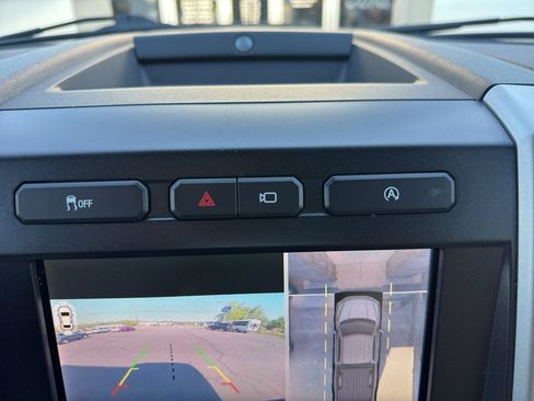 Used 2020 Ford F150 Lariat w/ Equipment Group 502A Luxury AWD/4WD image 25