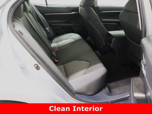 Used 2024 Toyota Camry LE image 31