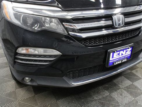 Used 2018 Honda Pilot Touring image 46
