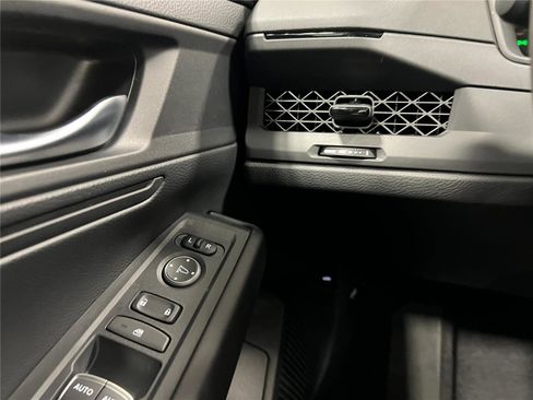 New 2025 Honda Accord LX image 15