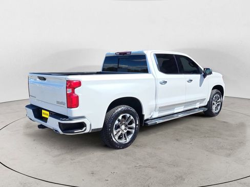 Certified 2023 Chevrolet Silverado 1500 High Country AWD/4WD image 5