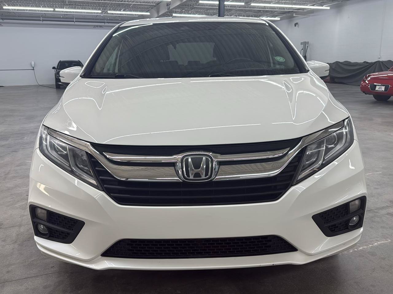 Used 2019 Honda Odyssey EX-L image 3