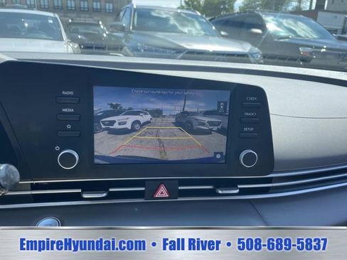 Used 2023 Hyundai Elantra SEL FWD image 20