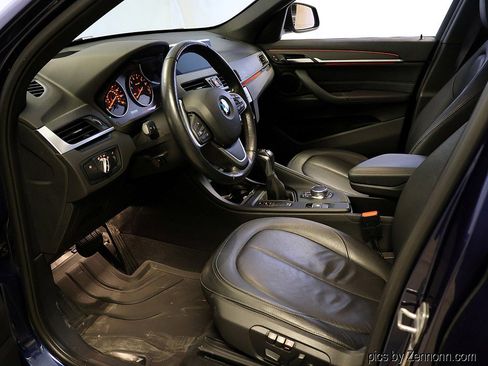 Used 2018 BMW X1 xDrive28i image 11