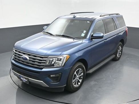 Certified 2020 Ford Expedition XLT image 11